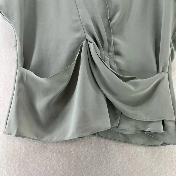 EXPRESS Blouse Size XL Crepe Surplice Twist Front Dolman Sleeve Back Zip Gray - Picture 3 of 13